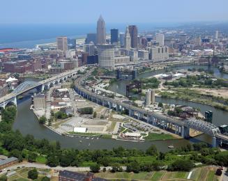 Crooked River Contrasts Art Exhibit