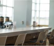 image of the bar in the airspace lounge